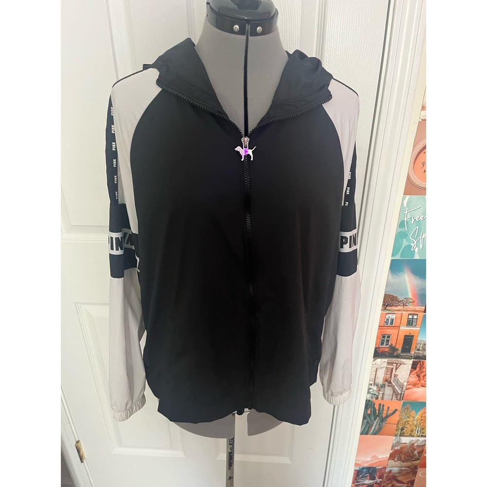 VS PINK Black and white logo anorak